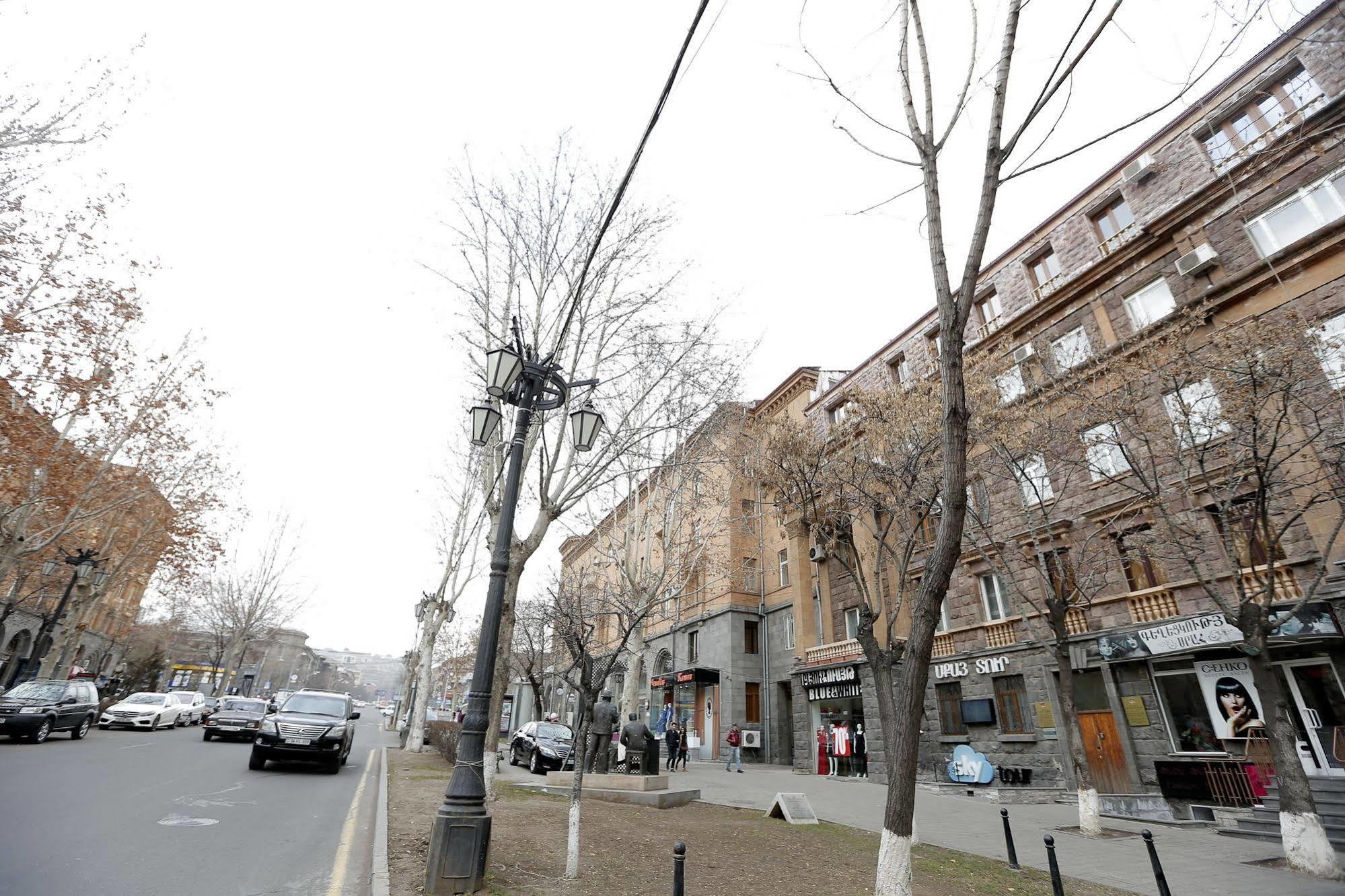 Grammy Apartments City Center Erevan Esterno foto