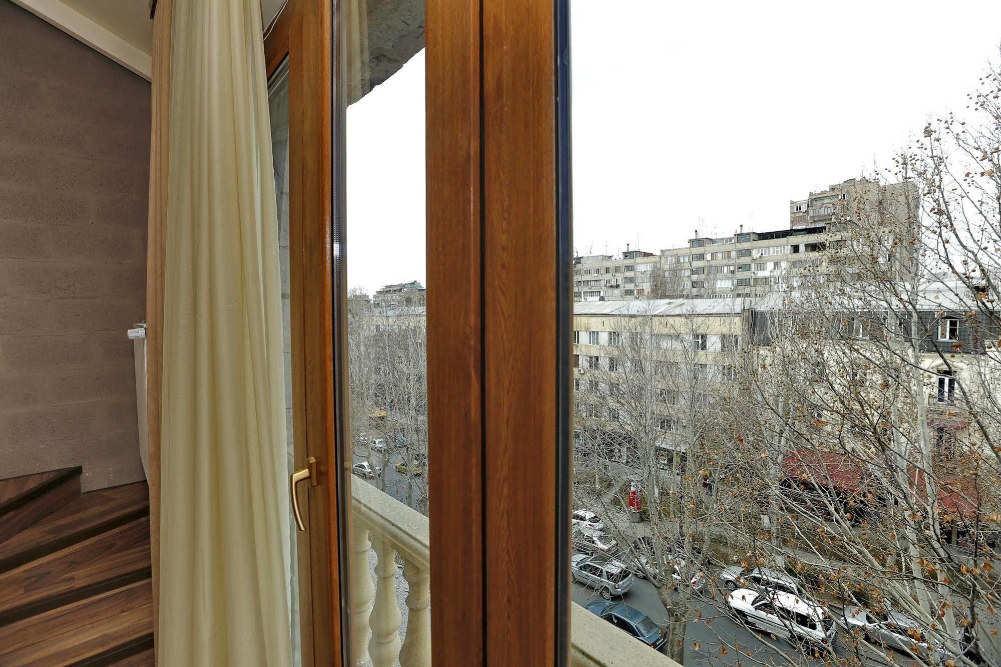 Grammy Apartments City Center Erevan Esterno foto